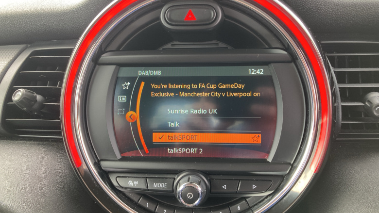 MINI Hatchback 1.5 Cooper Classic II 3dr Petrol Hatchback